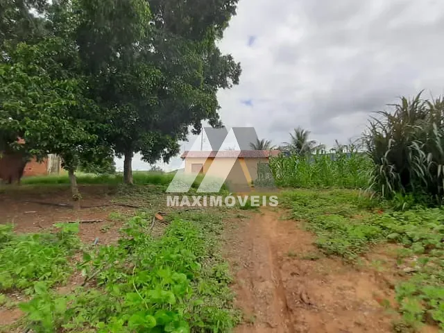 Chácara com 30000m² 1 quarto e 1 banheiro, à venda, no bairro Zona Rural em Coronel Murta