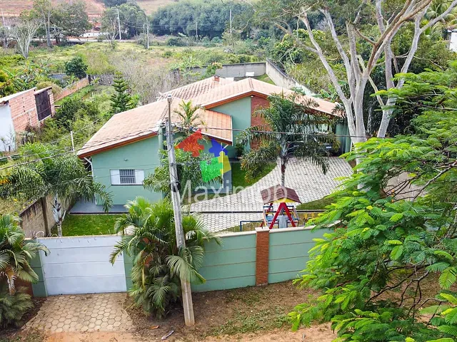 Chácara com 1200m² 3 quartos e 1 banheiro, à venda, no bairro Tanquinho em Itapira