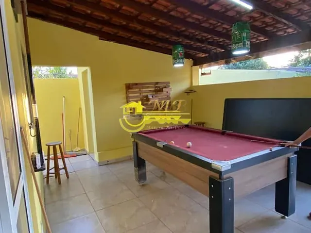 Chácara com 750m² 3 quartos e 3 banheiros, à venda, no bairro Centro em Santa Maria da Serra