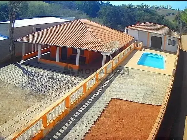 Chácara com 8000m² 2 quartos e 1 banheiro, à venda, no bairro Gomeiras em Piranguinho