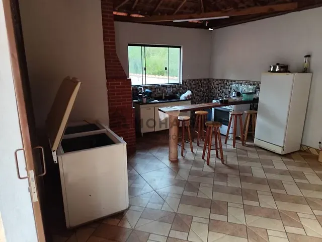 Chácara com 8000m² 2 quartos e 1 banheiro, à venda, no bairro Gomeiras em Piranguinho