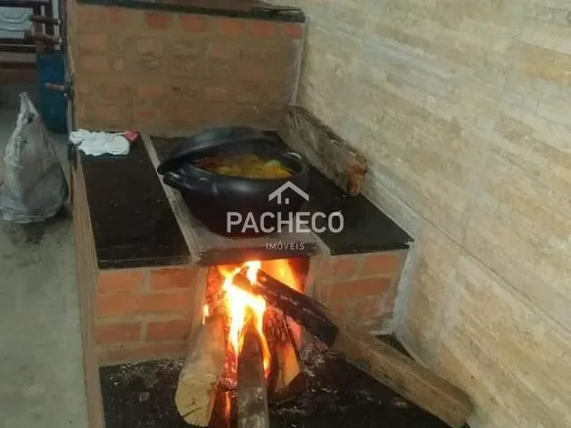 Chácara com 2000m² 3 quartos e 2 banheiros, à venda, no bairro Tupi em Piracicaba
