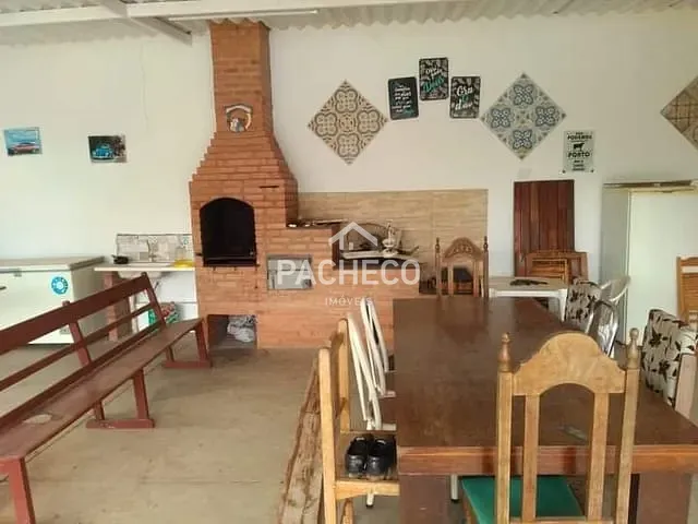Chácara com 2000m² 3 quartos e 2 banheiros, à venda, no bairro Tupi em Piracicaba