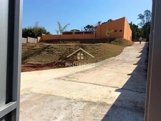 Chácara com 3600m², à venda, no bairro Chácara Santa Maria em Cambé