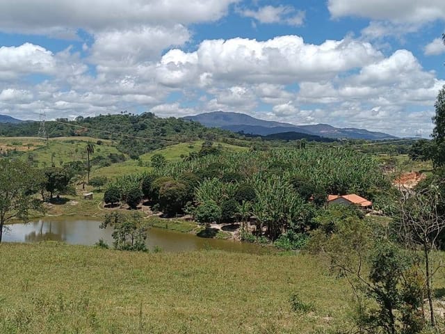 Terreno com 2500m², à venda, no bairro CENTRO em Taquaraçu de Minas