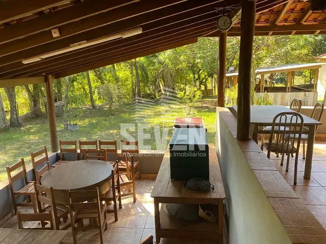 Chácara com 26000m² 2 quartos e 2 banheiros, à venda, no bairro Jardim Pagani em Bauru