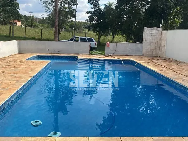 Chácara com 26000m² 2 quartos e 2 banheiros, à venda, no bairro Jardim Pagani em Bauru