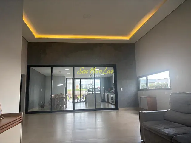 Chácara com 1100m² 4 quartos e 4 banheiros, à venda, no bairro Terras de Mont Serrat em Salto