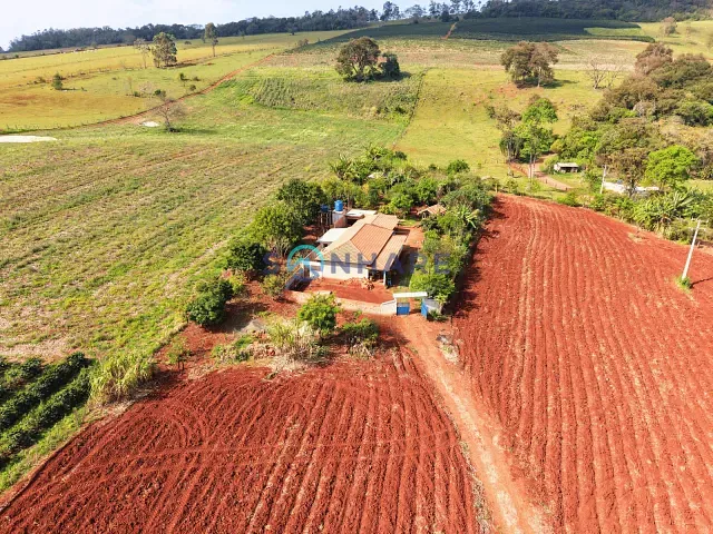 Chácara com 30250m² 3 quartos e 2 banheiros, à venda, no bairro Guabiroba em Siqueira Campos