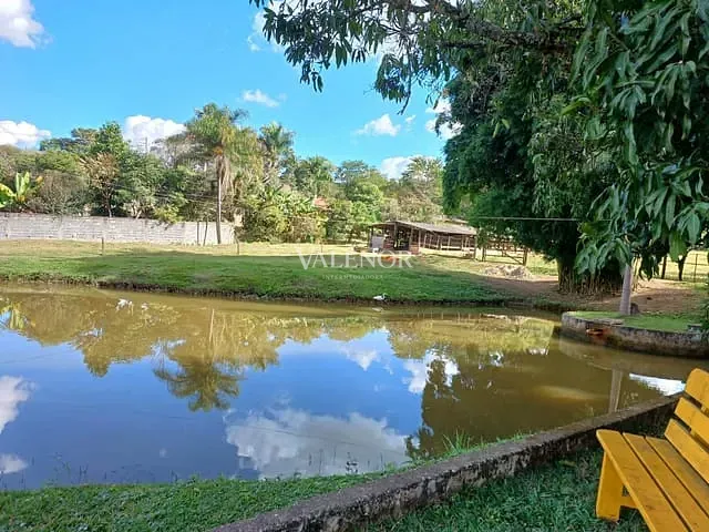 Chácara com 20000m² 4 quartos e 6 banheiros, à venda, no bairro Roseira em Jundiaí