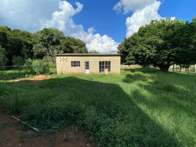 Chácara com 24200m² 3 quartos e 1 banheiro, à venda, no bairro Furnas em Extrema