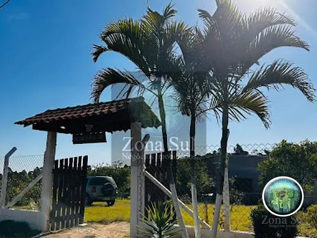 Chácara com 100m² 2 quartos e 1 banheiro, à venda, no bairro Bairro dos Leite em Piedade