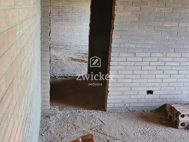 Chácara com 1125m² 5 quartos e 6 banheiros, à venda, no bairro Parque Fazenda Bandeirantes em Piratininga