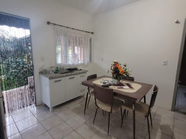 Chácara com 1000m² 3 quartos e 4 banheiros, à venda, no bairro Chácara Alvorada em Indaiatuba