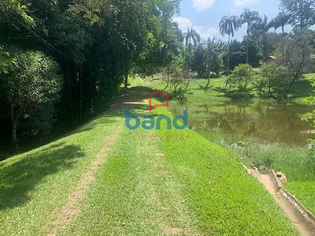 Chácara com 11582m², à venda, no bairro Avecuia em Porto Feliz