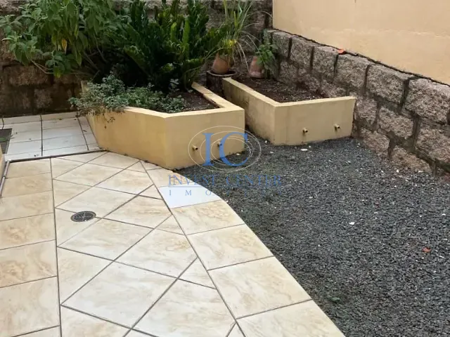 Chácara com 1000m² 2 quartos e 2 banheiros, à venda, no bairro Terras de Itaici em Indaiatuba