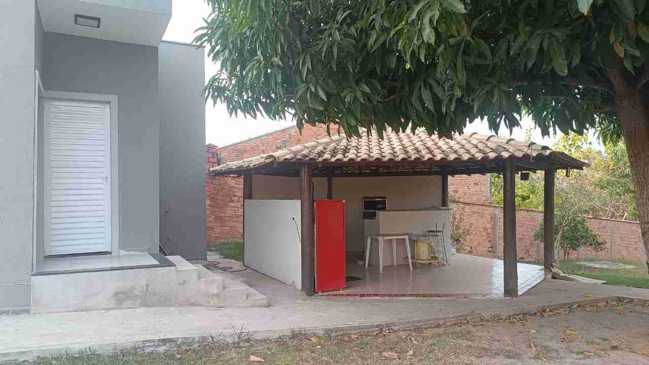 Chácara à venda e aluguel com 2 quartos, 100m² - Foto 8