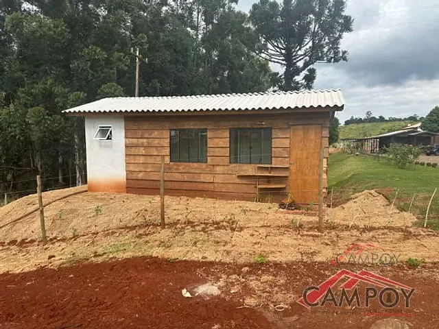 Chácara com 4500m² 4 quartos e 2 banheiros, à venda, no bairro Área Rural de Apucarana em São Domingos