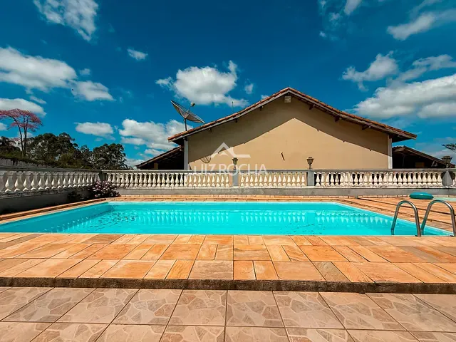 Chácara com 2007m² 4 quartos e 9 banheiros, à venda, no bairro Chácara Tropical (Caucaia do Alto) em Cotia