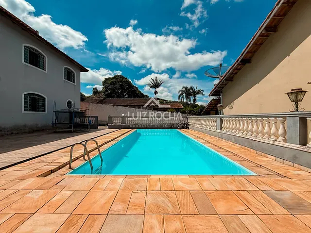 Chácara com 2007m² 4 quartos e 9 banheiros, à venda, no bairro Chácara Tropical (Caucaia do Alto) em Cotia