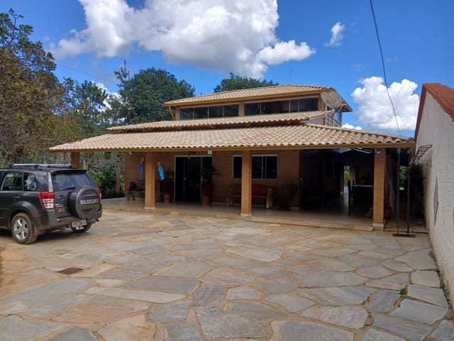 Chácara com 1708m² 3 quartos e 6 banheiros, à venda, no bairro Chácaras Kairós em Pirenópolis