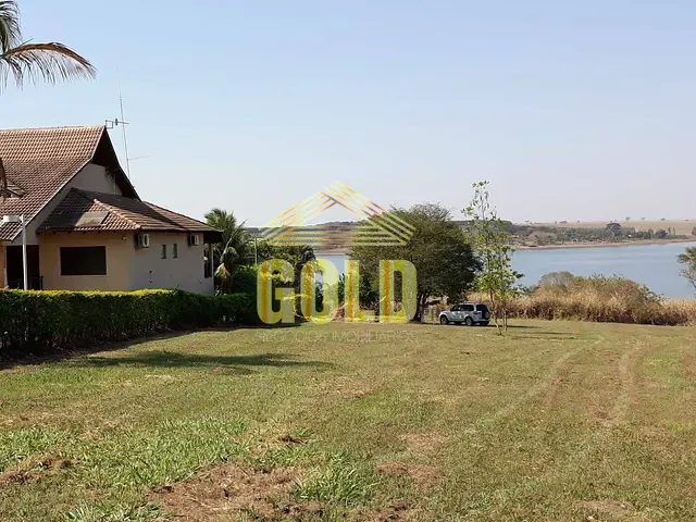 Chácara com 3040m², à venda, no bairro ZONA  RURAL em Porecatu