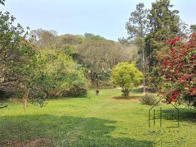 Chácara com 8000m² 3 quartos e 3 banheiros, à venda, no bairro Jardim Caiapiá em Cotia