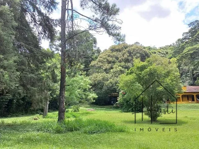 Chácara com 8000m² 3 quartos e 3 banheiros, à venda, no bairro Jardim Caiapiá em Cotia