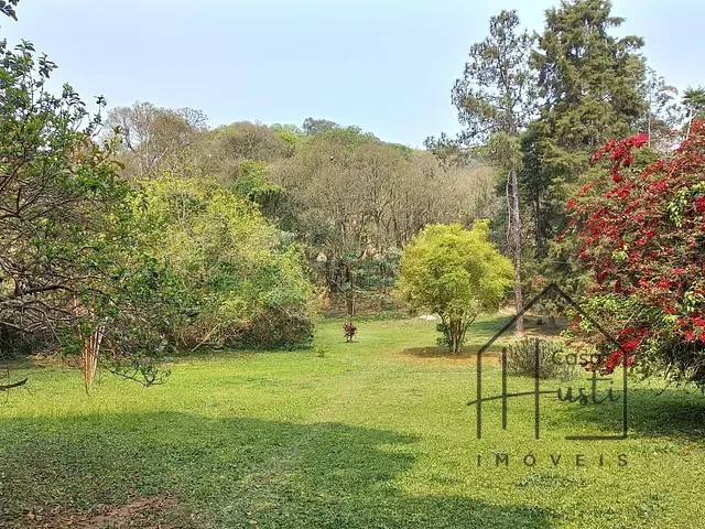 Chácara com 8000m² 3 quartos e 3 banheiros, à venda, no bairro Jardim Caiapiá em Cotia