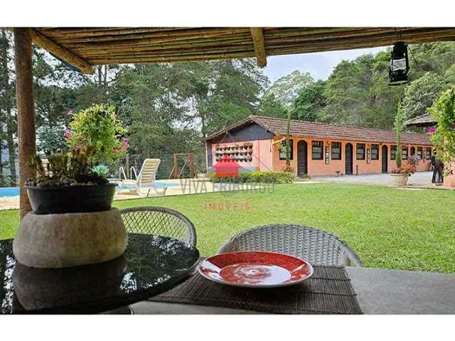 Chácara com 9270m² 10 quartos e 10 banheiros, à venda, no bairro Mury em Nova Friburgo
