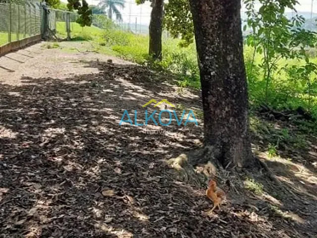 Chácara com 4000m² 2 quartos e 2 banheiros, à venda, no bairro Sapé I em Caçapava