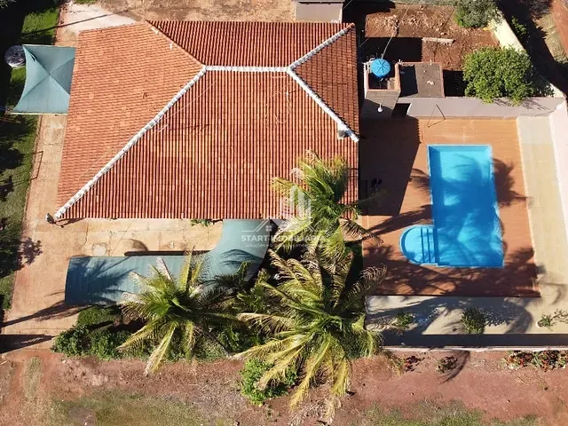 Chácara com 250m² 4 quartos e 2 banheiros, à venda, no bairro Pederneiras em Pederneiras
