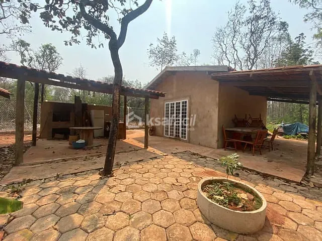 Chácara com 2500m² 1 quarto e 2 banheiros, à venda, no bairro Chácara dos Poderes em Campo Grande