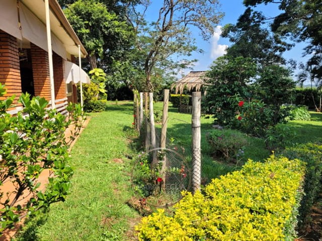 Chácara com 10550m² 3 quartos e 3 banheiros, à venda, no bairro Jardim Nova América em Araraquara