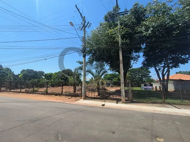 Chácara com 2200m² 1 quarto e 1 banheiro, à venda, no bairro Residencial Vila das Tulipas em Holambra