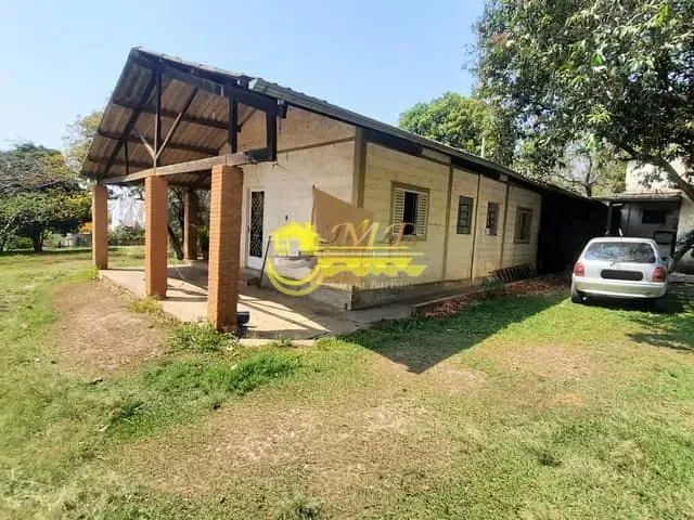 Chácara com 2500m² 2 quartos e 2 banheiros, à venda, no bairro Chácara Santos Dumont em Campinas