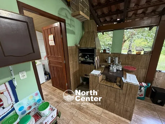 Chácara com 2016m² 3 quartos e 2 banheiros, à venda, no bairro Pinheiros em Balneário Barra do Sul
