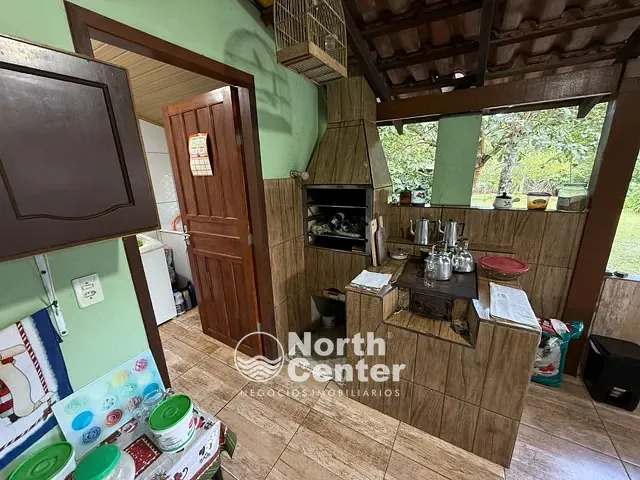 Chácara com 2016m² 3 quartos e 2 banheiros, à venda, no bairro Pinheiros em Balneário Barra do Sul