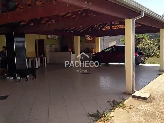 Chácara com 5000m² 3 quartos e 1 banheiro, à venda, no bairro Centro em Limeira