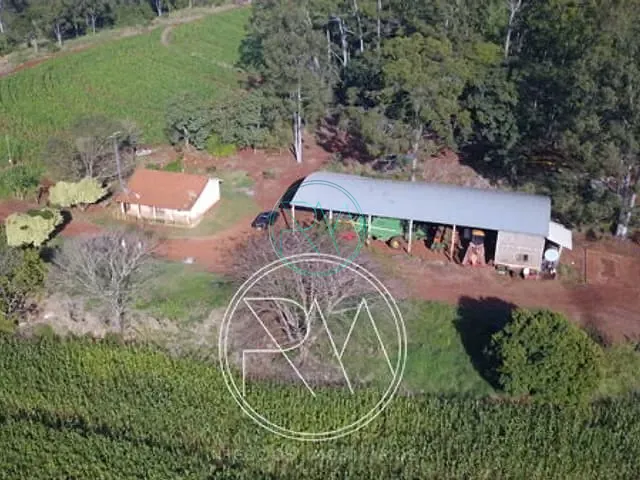 Fazenda com 1210000m², à venda, no bairro Água do Cerne em Sertanópolis