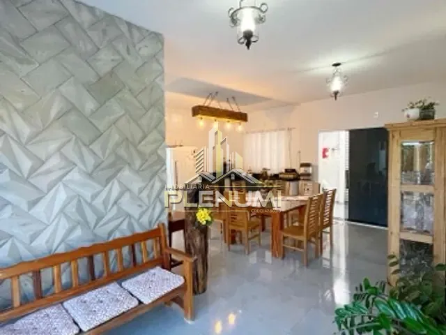 Chácara com 1050m² 4 quartos e 4 banheiros, à venda, no bairro Centro em Ipeúna