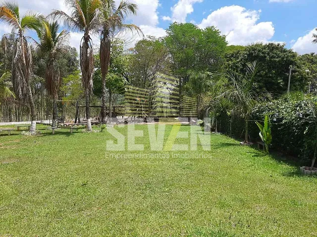 Chácara com 35m², à venda, no bairro Distrito Industrial Marcus Vinícius Feliz Machado em Bauru