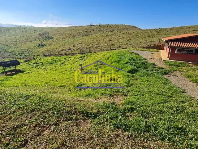 Chácara com 3500m², à venda, no bairro Ipiabas em Barra do Piraí