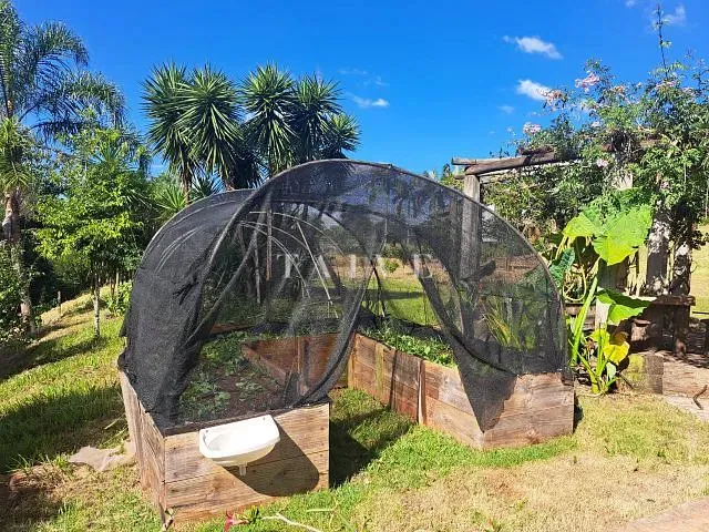 Chácara com 3695m², à venda, no bairro Estância Cabral em Cambé