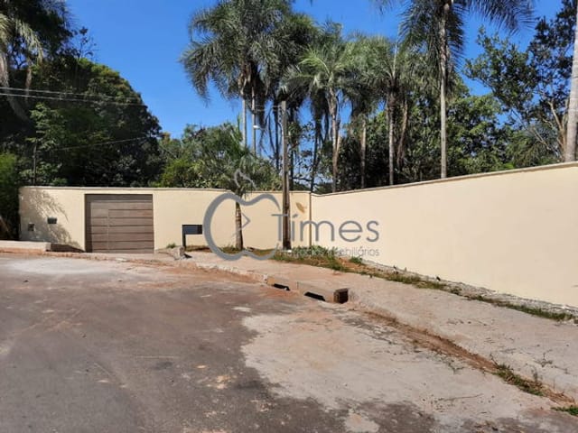Chácara com 6563m² 3 quartos e 2 banheiros, à venda, no bairro Jardim Miramar em Aparecida De Goiânia