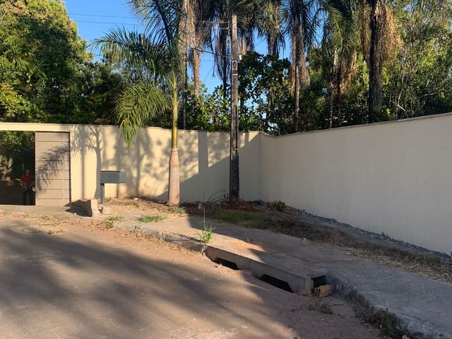 Chácara com 6563m² 3 quartos e 2 banheiros, à venda, no bairro Jardim Miramar em Aparecida De Goiânia