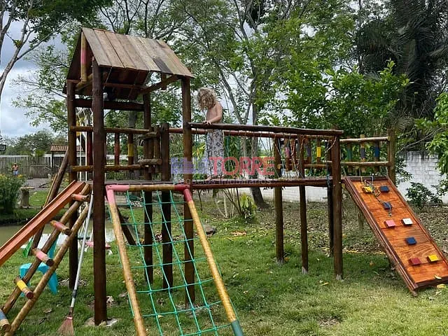 Chácara com 5000m² 3 quartos e 4 banheiros, à venda, no bairro KM 24 - Prox. Atacadão em Itabuna