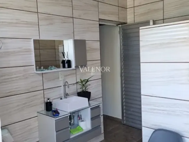 Chácara com 3000m² 2 quartos e 2 banheiros, à venda, no bairro Caxambu em Jundiaí