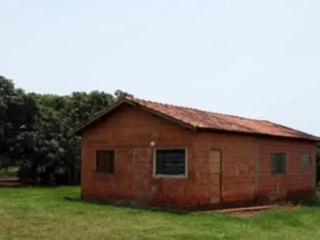 Chácara com 10000m² 2 quartos e 2 banheiros, à venda, no bairro Área Rural de Campo Grande em Campo Grande