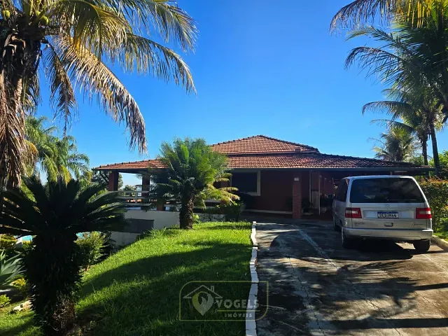 Chácara 3 quartos e 3 banheiros, à venda, no bairro Chácara Recreio Floresta em Jaguariúna
